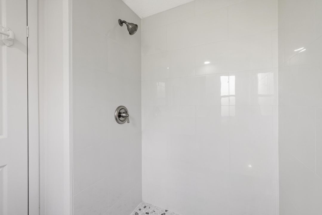 For Sale: $280,000 (2 beds, 2 baths, 1485 Square Feet)