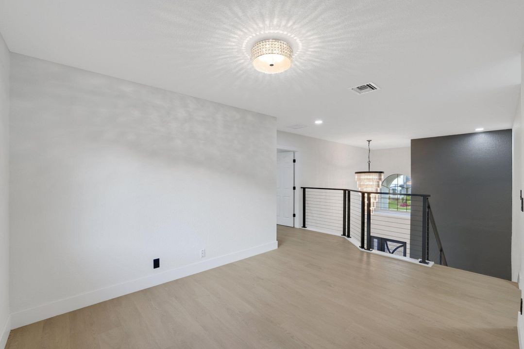 For Sale: $799,000 (4 beds, 3 baths, 2735 Square Feet)