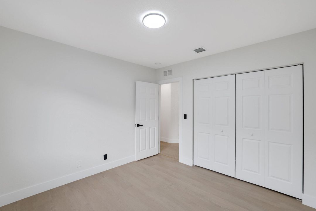 For Sale: $799,000 (4 beds, 3 baths, 2735 Square Feet)