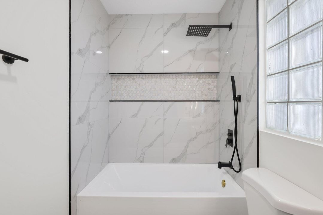 For Sale: $799,000 (4 beds, 3 baths, 2735 Square Feet)