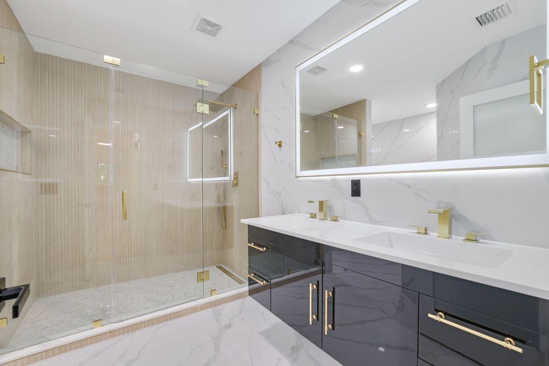 For Sale: $799,000 (4 beds, 3 baths, 2735 Square Feet)