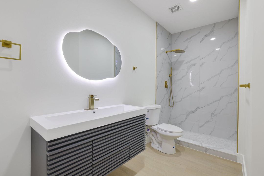 For Sale: $799,000 (4 beds, 3 baths, 2735 Square Feet)