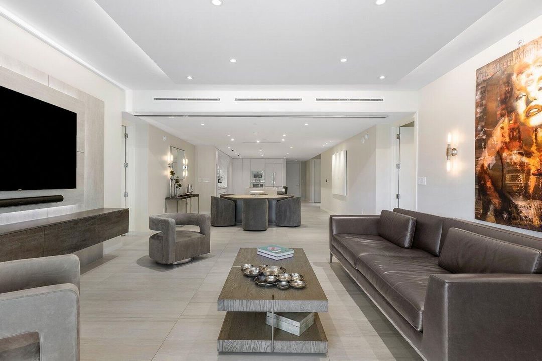 For Sale: $3,495,000 (3 beds, 3 baths, 2714 Square Feet)