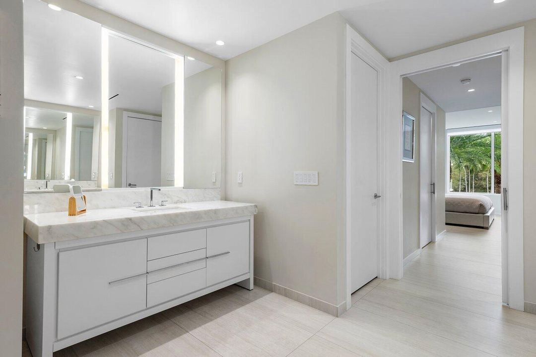 For Sale: $3,495,000 (3 beds, 3 baths, 2714 Square Feet)