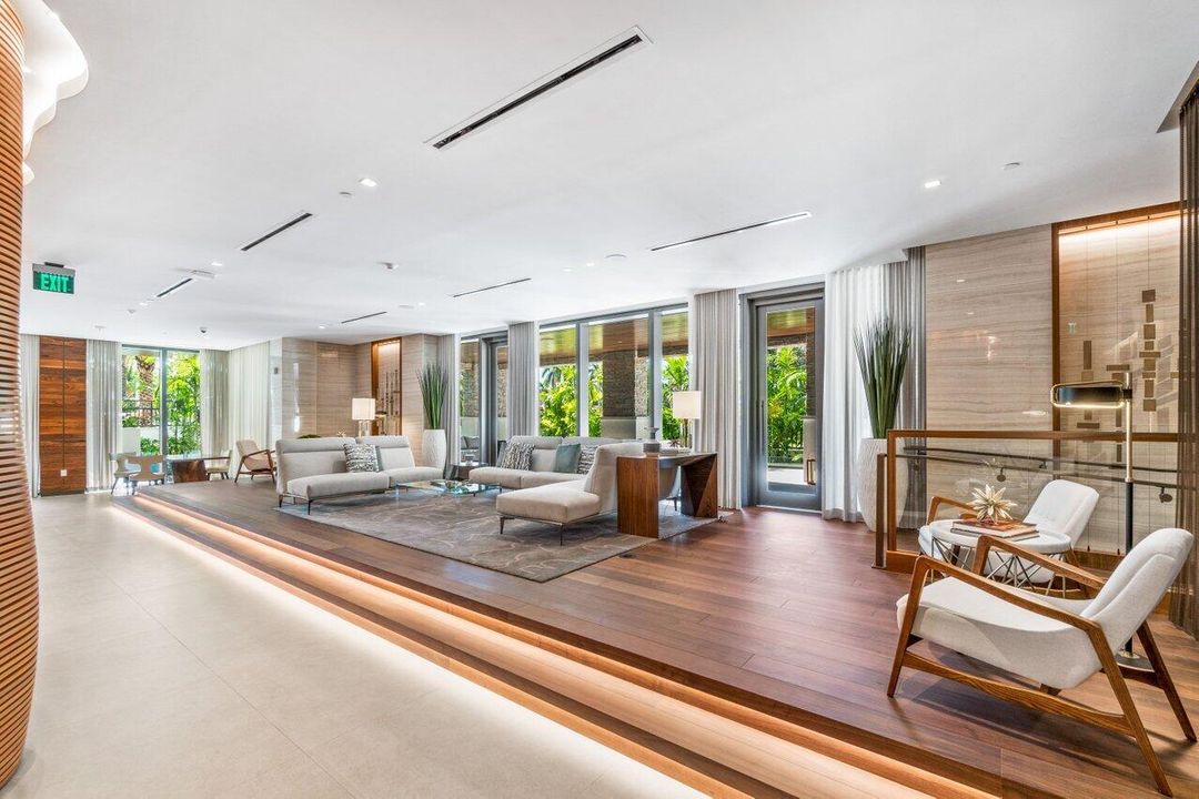 For Sale: $3,495,000 (3 beds, 3 baths, 2714 Square Feet)