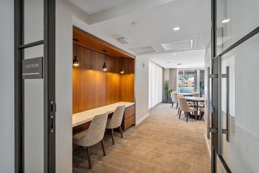 For Sale: $3,495,000 (3 beds, 3 baths, 2714 Square Feet)