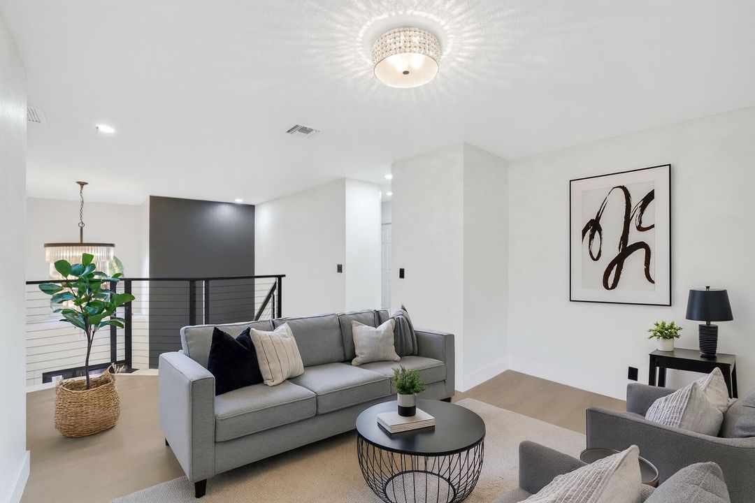 For Sale: $799,000 (4 beds, 3 baths, 2735 Square Feet)