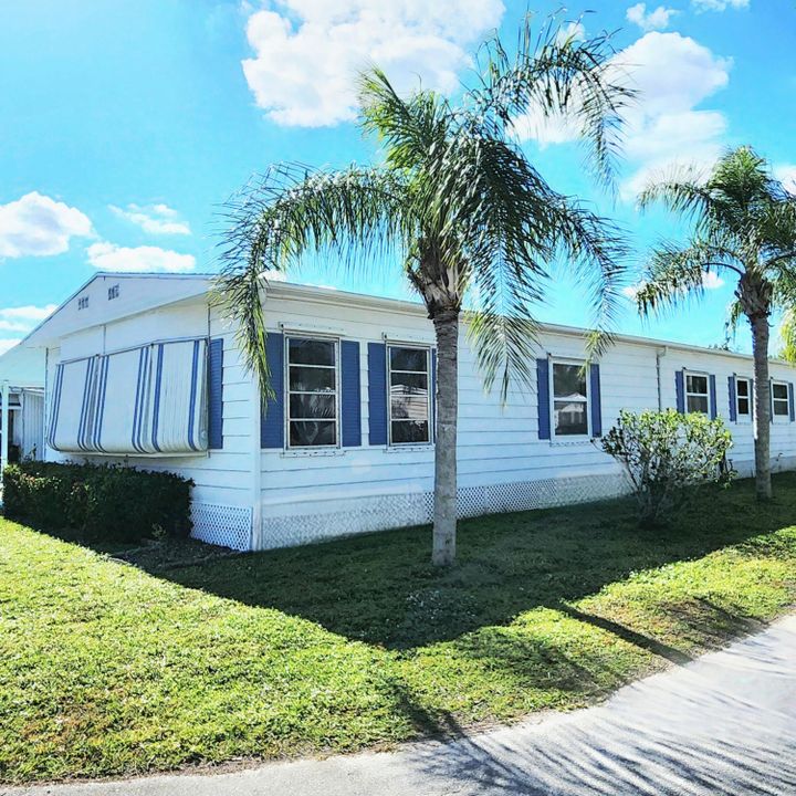 For Sale: $65,000 (2 beds, 2 baths, 1400 Square Feet)