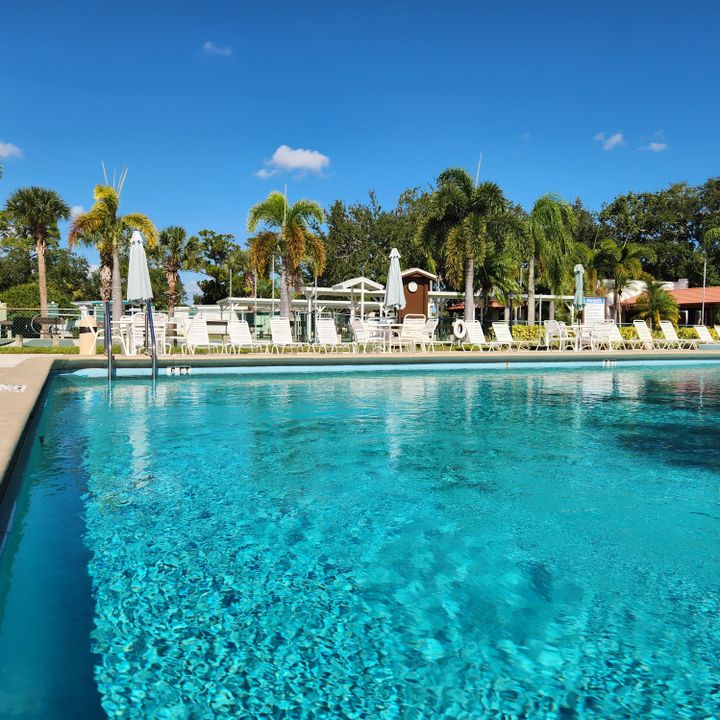 For Sale: $65,000 (2 beds, 2 baths, 1400 Square Feet)