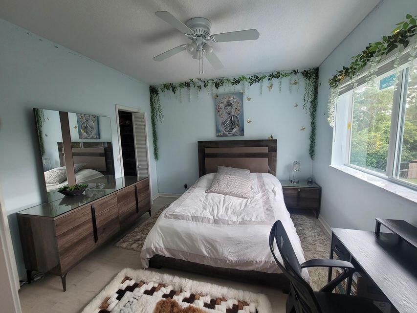 待售: $1,100,000 (5 贝兹, 4 浴室, 3010 平方英尺)