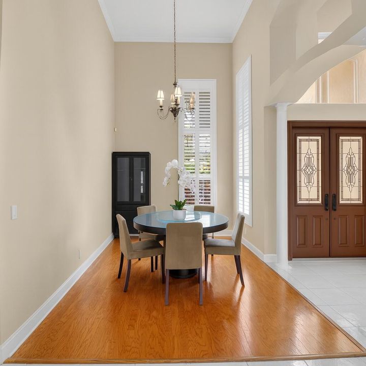 For Sale: $1,019,000 (5 beds, 3 baths, 3390 Square Feet)