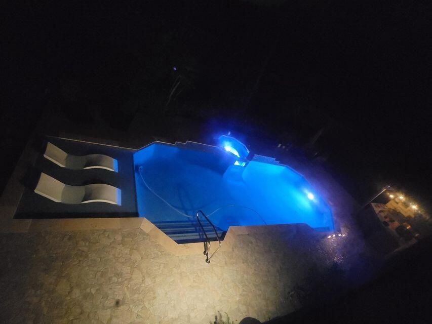 待售: $1,100,000 (5 贝兹, 4 浴室, 3010 平方英尺)