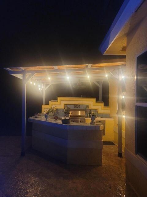 待售: $1,100,000 (5 贝兹, 4 浴室, 3010 平方英尺)