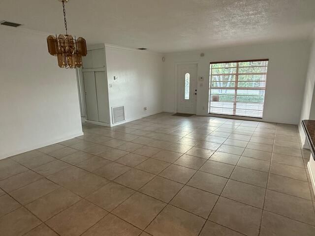 Active With Contract: $1,249,000 (3 beds, 2 baths, 1335 Square Feet)