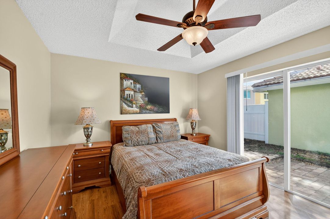 En Venta: $405,000 (3 camas, 2 baños, 1253 Pies cuadrados)