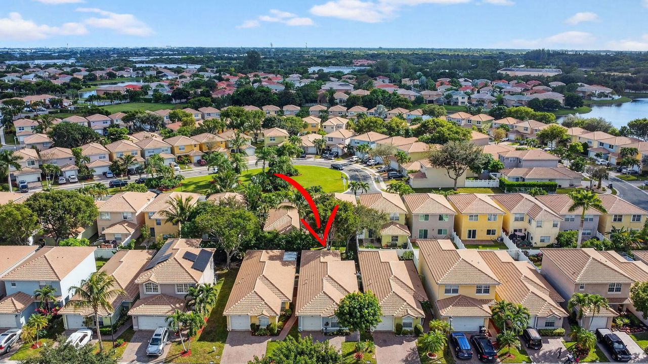 En Venta: $405,000 (3 camas, 2 baños, 1253 Pies cuadrados)