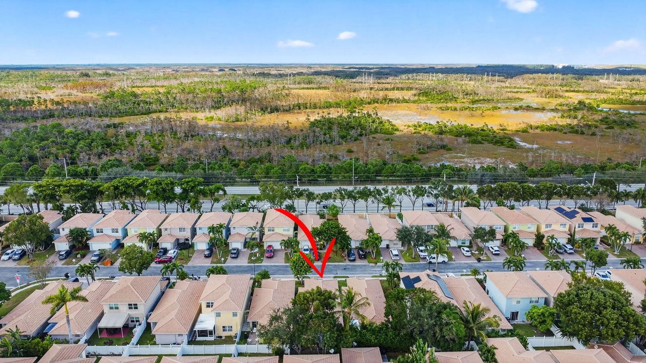 En Venta: $405,000 (3 camas, 2 baños, 1253 Pies cuadrados)