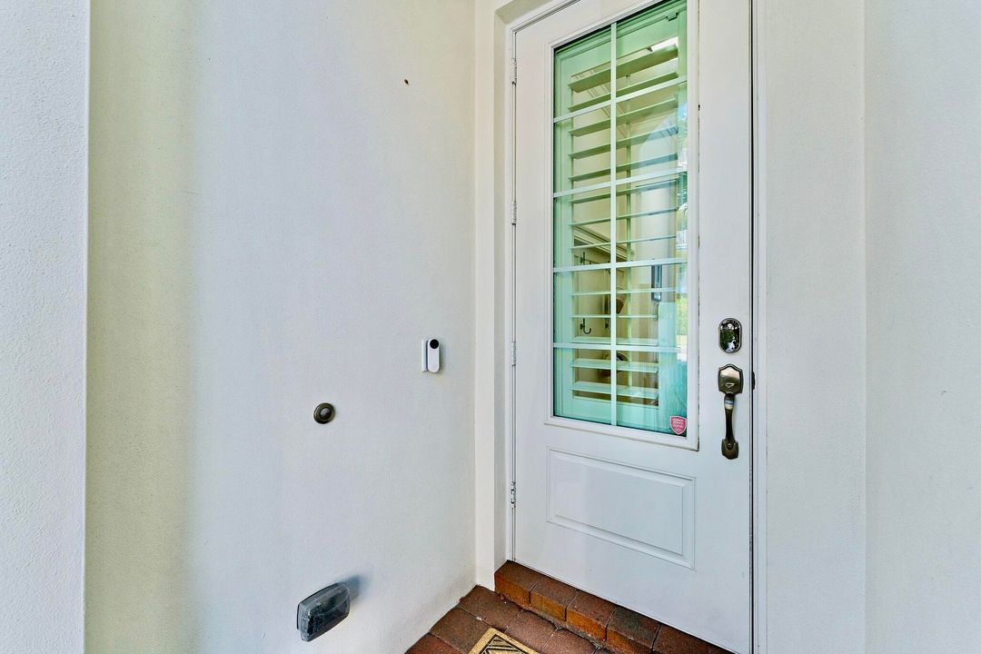 En Venta: $1,190,000 (3 camas, 2 baños, 1995 Pies cuadrados)