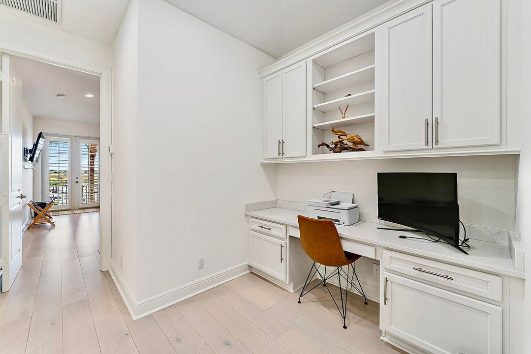 En Venta: $1,190,000 (3 camas, 2 baños, 1995 Pies cuadrados)