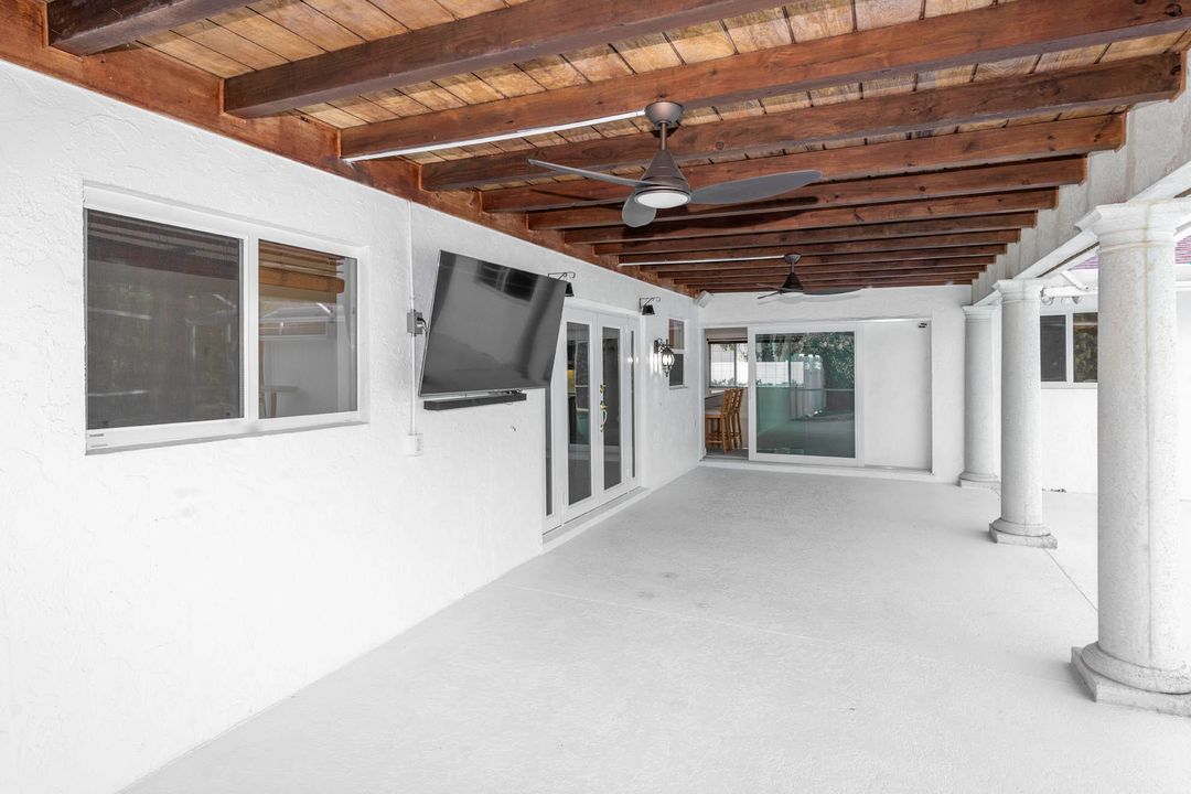 В аренду: $6,000 (3 спален, 2 ванн, 1737 Квадратных фут)