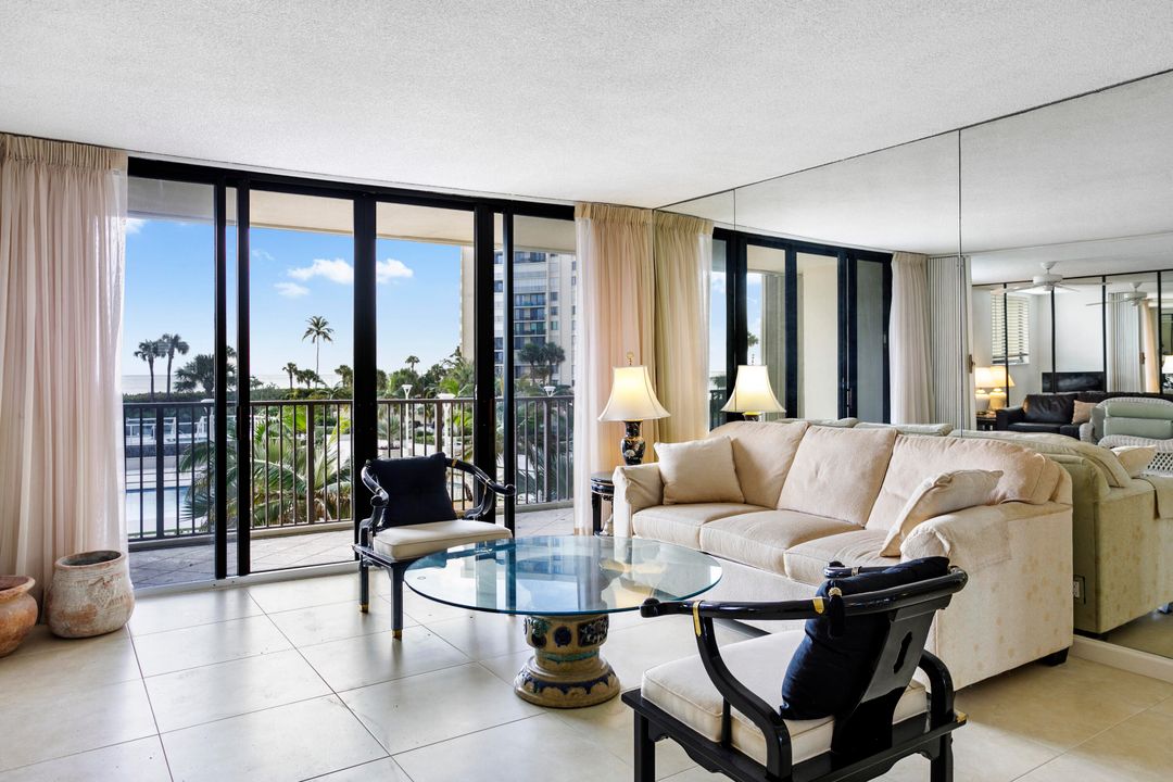 En Venta: $598,000 (2 camas, 2 baños, 1170 Pies cuadrados)