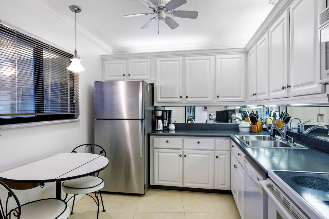 En Venta: $598,000 (2 camas, 2 baños, 1170 Pies cuadrados)