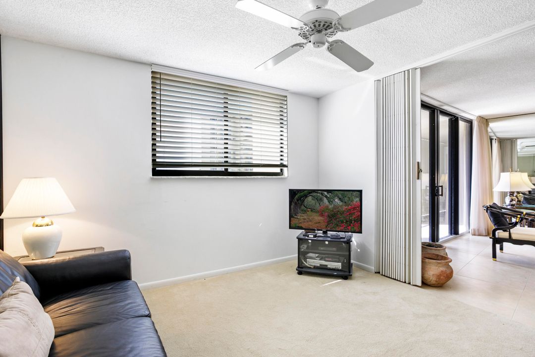 En Venta: $598,000 (2 camas, 2 baños, 1170 Pies cuadrados)