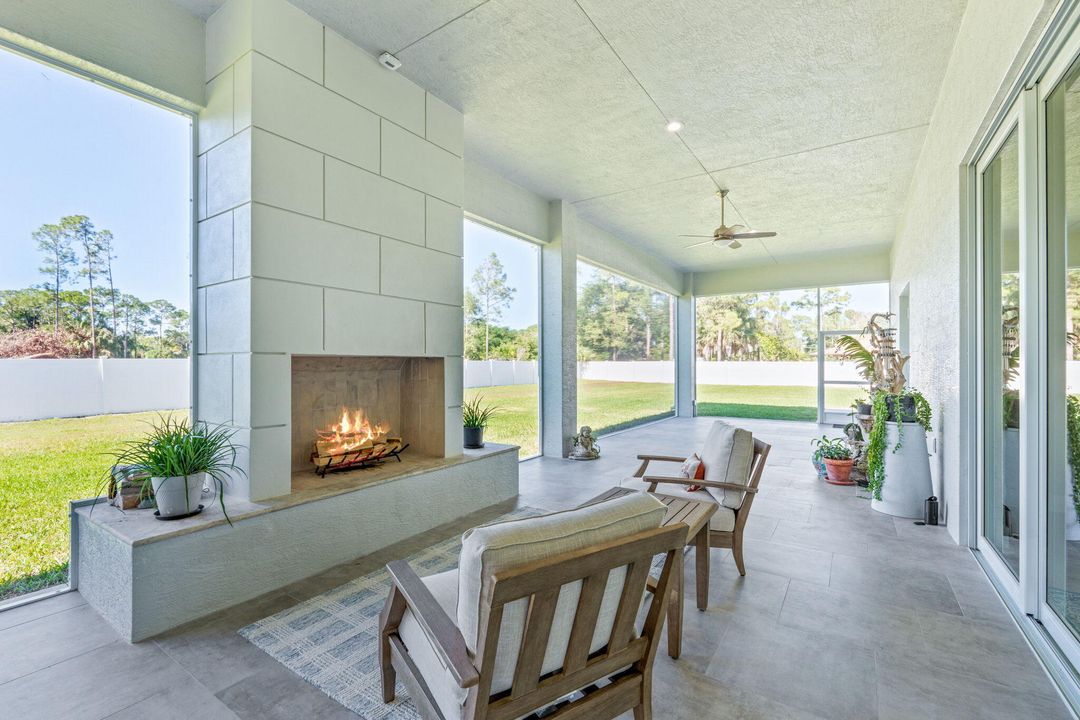 For Sale: $2,195,000 (4 beds, 4 baths, 4555 Square Feet)