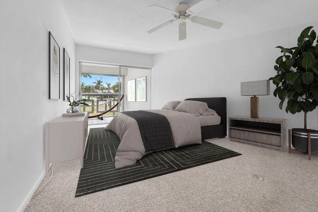 For Sale: $221,999 (2 beds, 2 baths, 869 Square Feet)