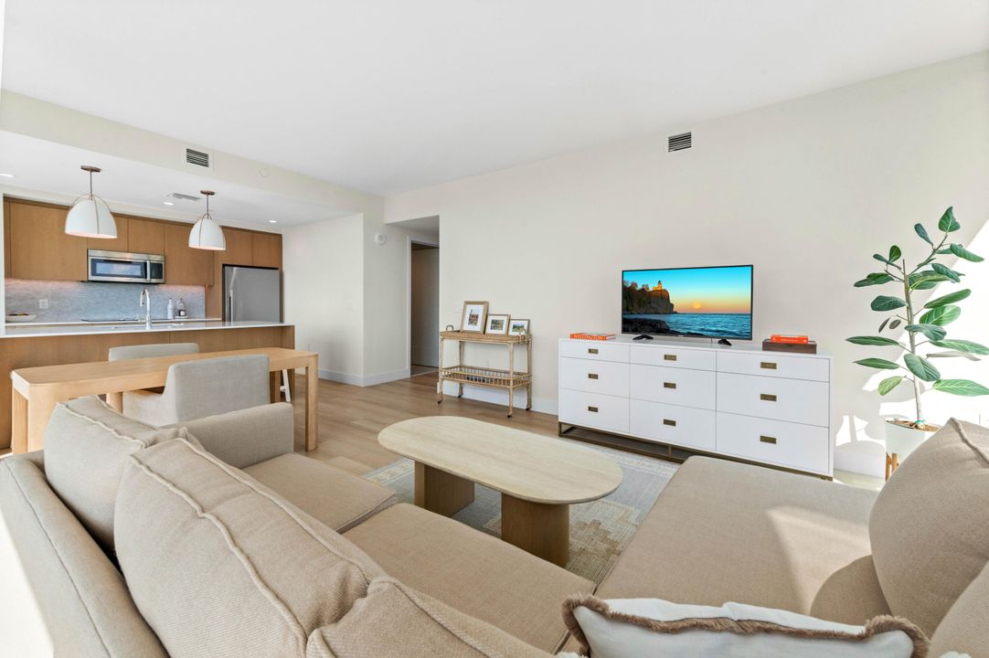 For Rent: $13,500 (2 beds, 2 baths, 1416 Square Feet)