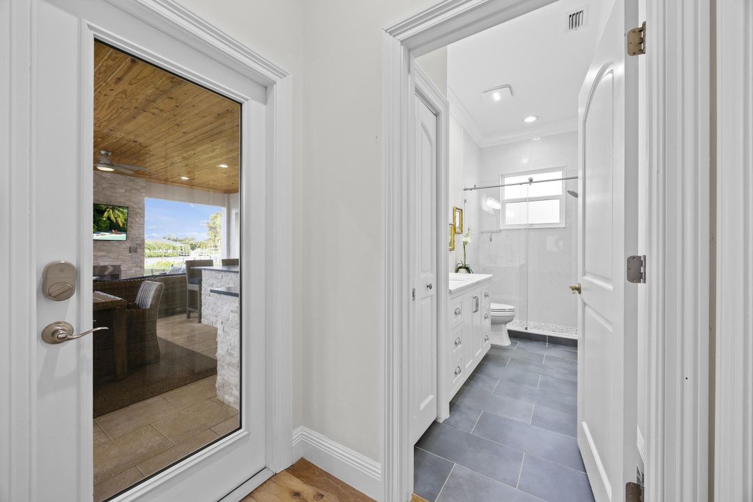 For Sale: $5,389,900 (5 beds, 3 baths, 5107 Square Feet)