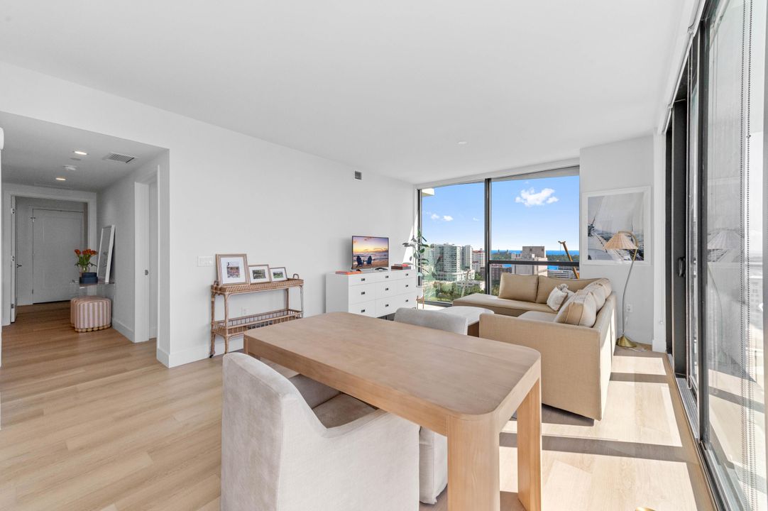 For Rent: $13,500 (2 beds, 2 baths, 1416 Square Feet)