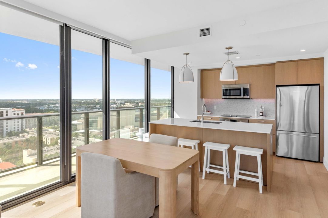 For Rent: $13,500 (2 beds, 2 baths, 1416 Square Feet)