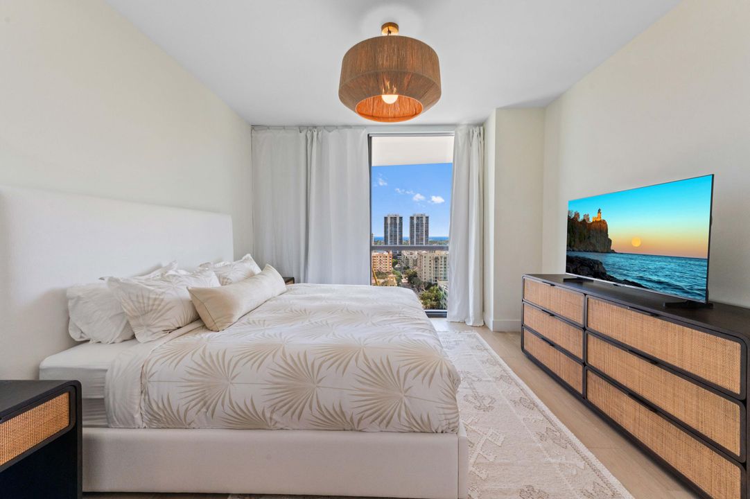 For Rent: $13,500 (2 beds, 2 baths, 1416 Square Feet)