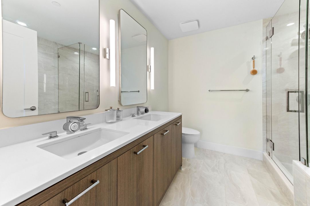 For Rent: $13,500 (2 beds, 2 baths, 1416 Square Feet)