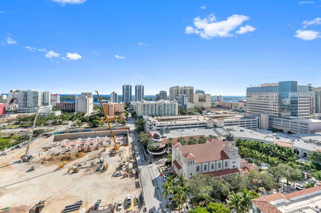 For Rent: $13,500 (2 beds, 2 baths, 1416 Square Feet)