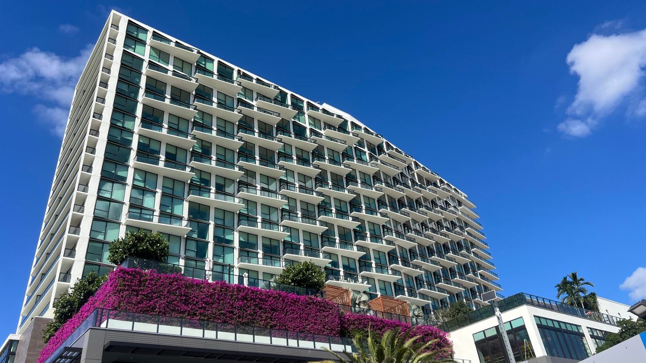 For Rent: $13,500 (2 beds, 2 baths, 1416 Square Feet)