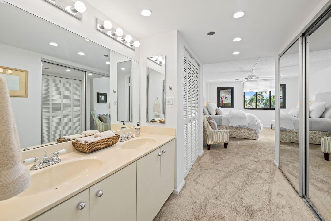 For Rent: $5,250 (2 beds, 2 baths, 1412 Square Feet)