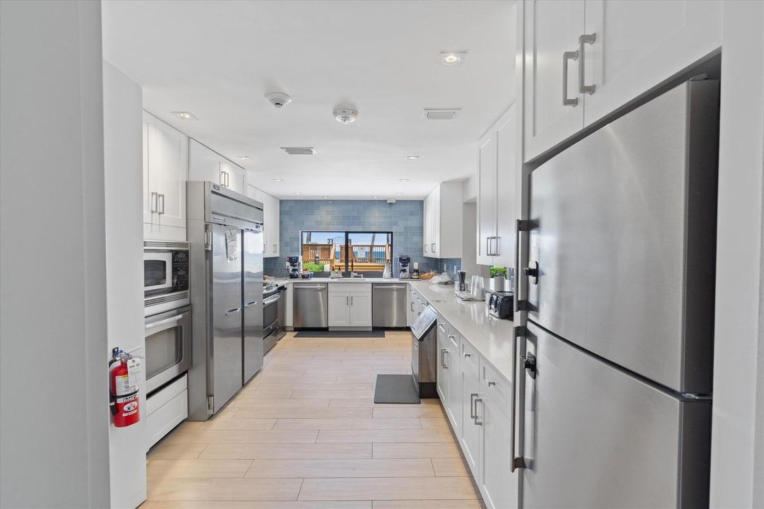 For Rent: $5,250 (2 beds, 2 baths, 1412 Square Feet)