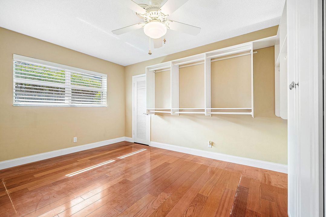 For Sale: $845,000 (4 beds, 2 baths, 1678 Square Feet)