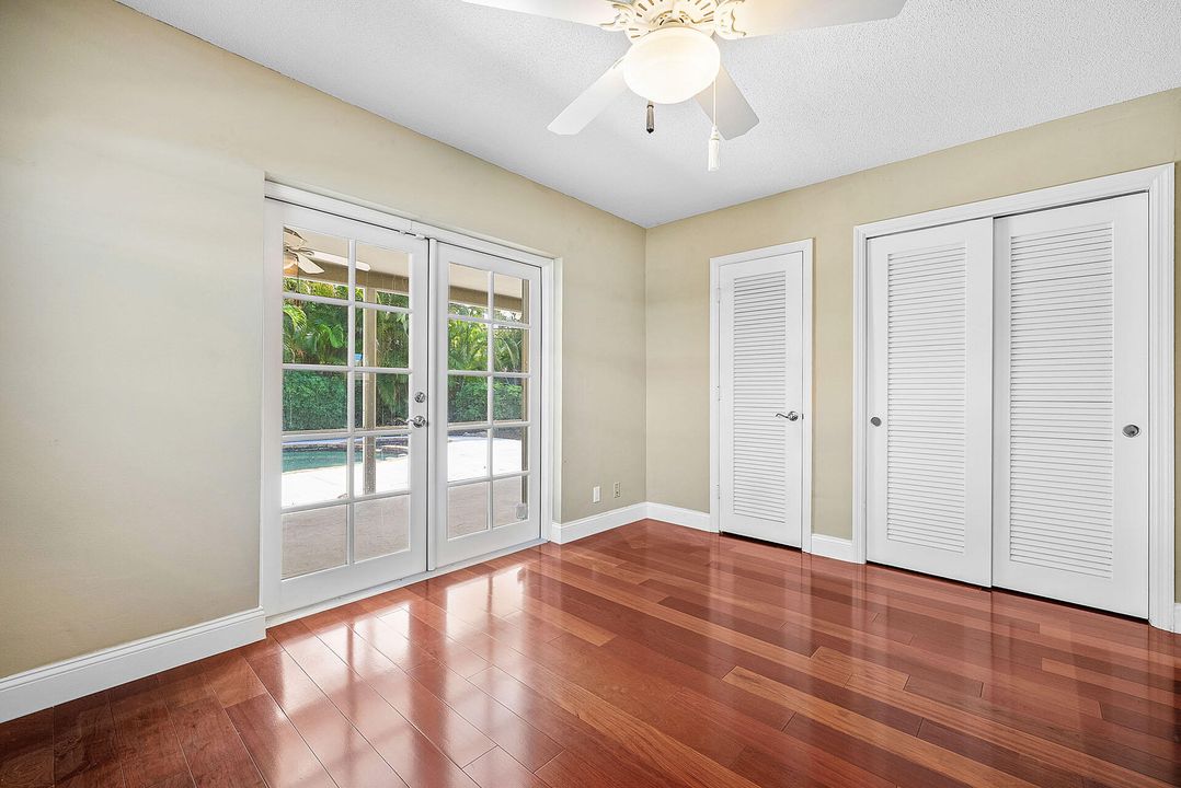 For Sale: $845,000 (4 beds, 2 baths, 1678 Square Feet)