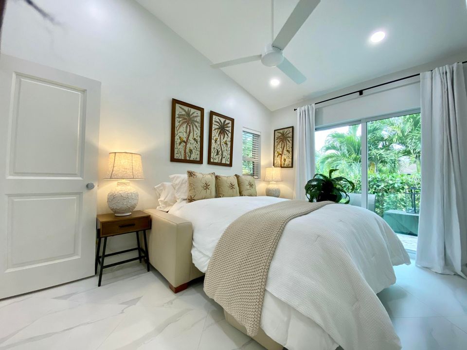 For Sale: $1,898,000 (3 beds, 3 baths, 2576 Square Feet)