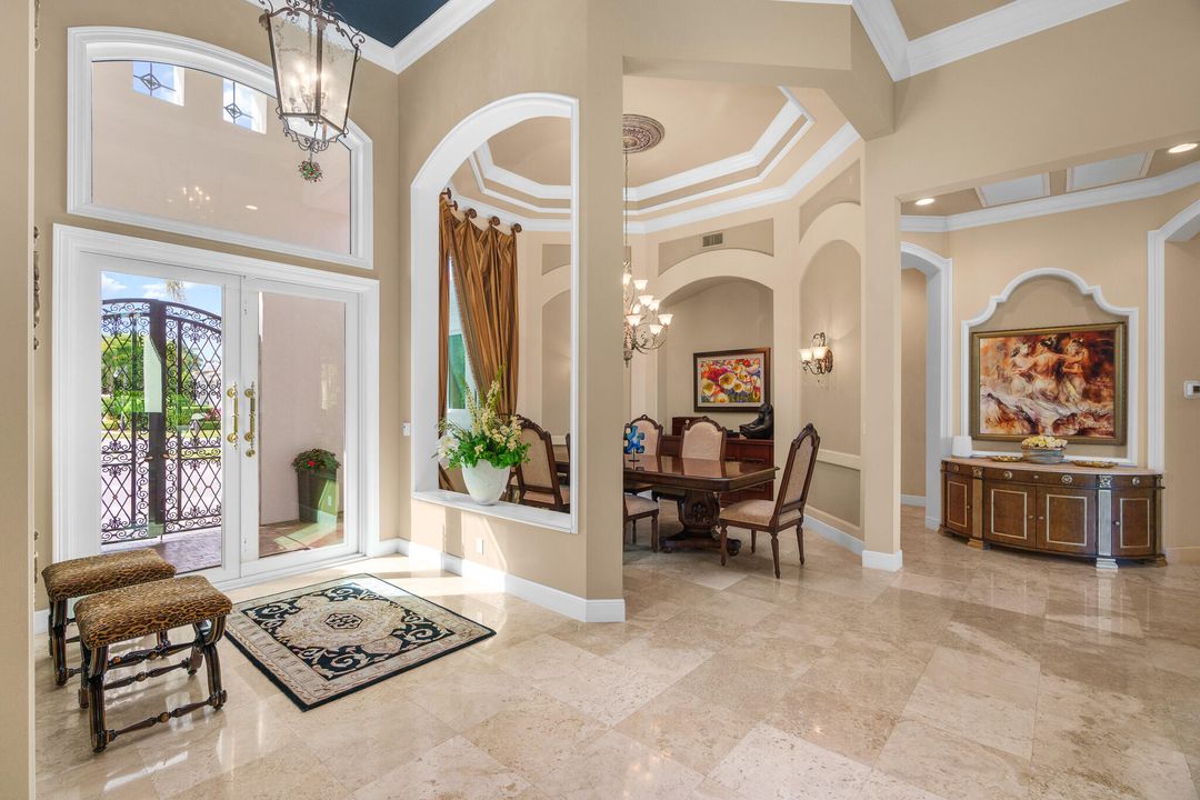 Под контрактом: $3,500,000 (3 спален, 3 ванн, 3571 Квадратных фут)