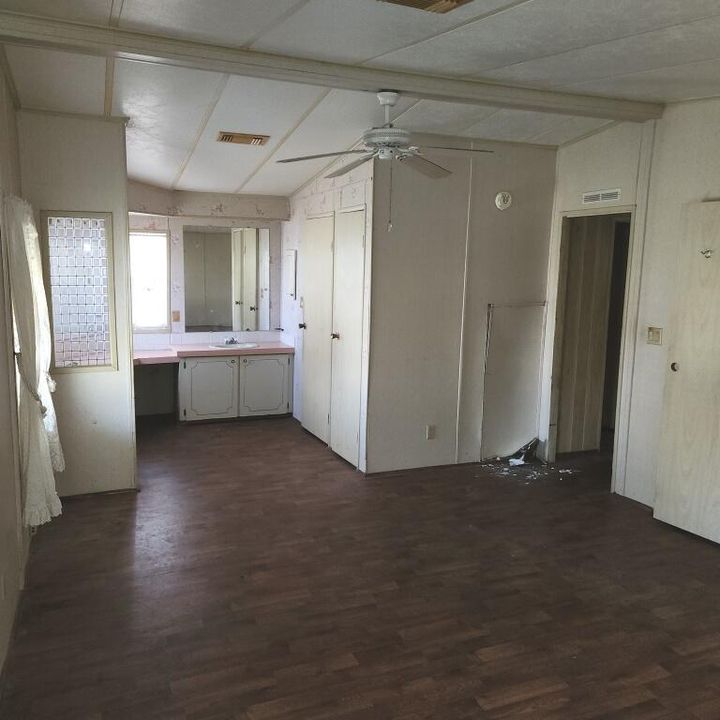 待售: $104,900 (2 贝兹, 2 浴室, 1248 平方英尺)