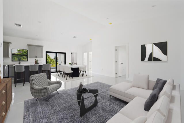 En Venta: $498,000 (4 camas, 2 baños, 1658 Pies cuadrados)