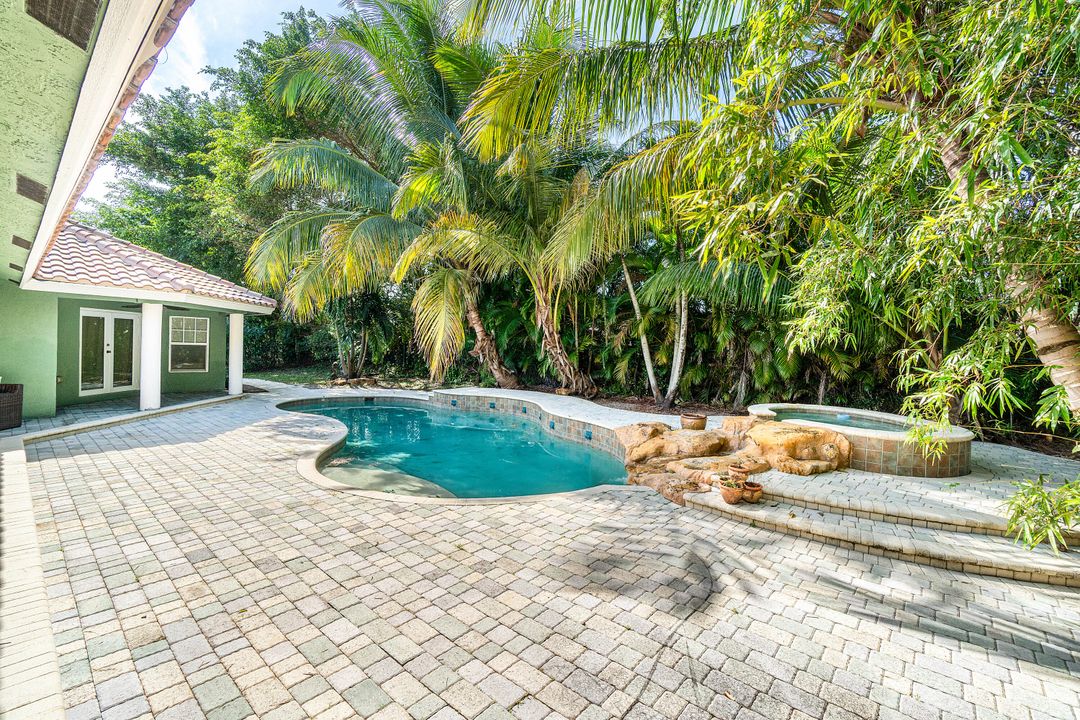 待售: $1,950,000 (4 贝兹, 4 浴室, 5130 平方英尺)