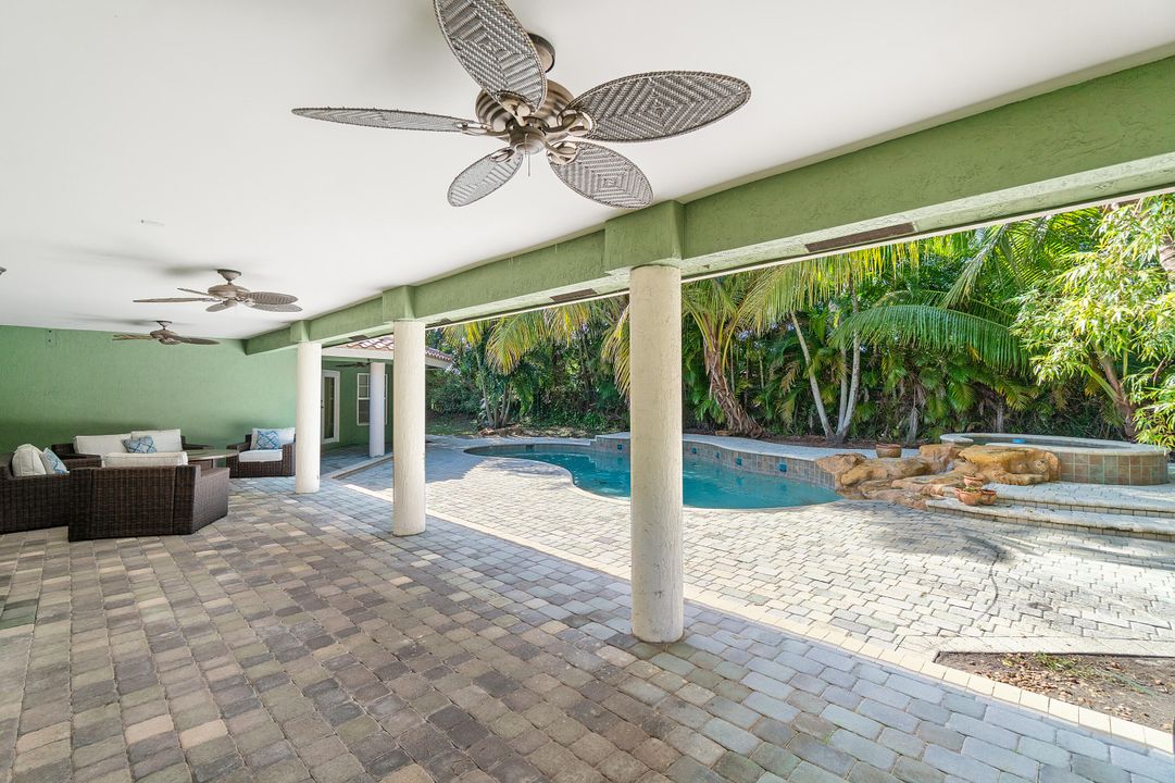 待售: $1,950,000 (4 贝兹, 4 浴室, 5130 平方英尺)