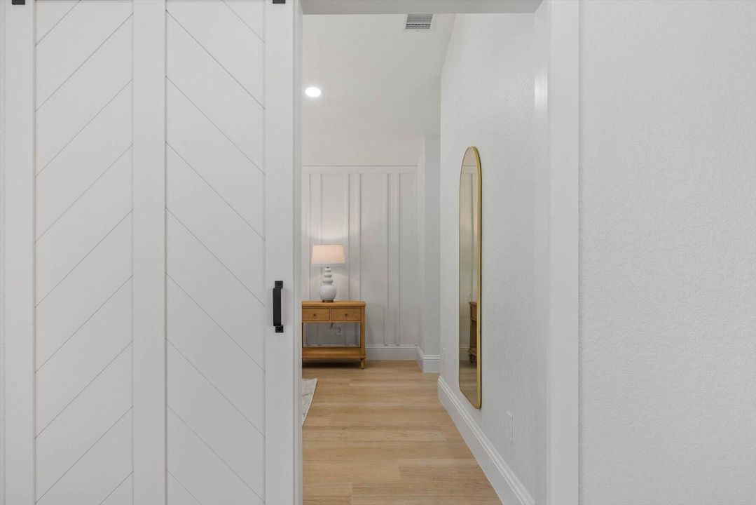 For Sale: $889,000 (3 beds, 2 baths, 2152 Square Feet)