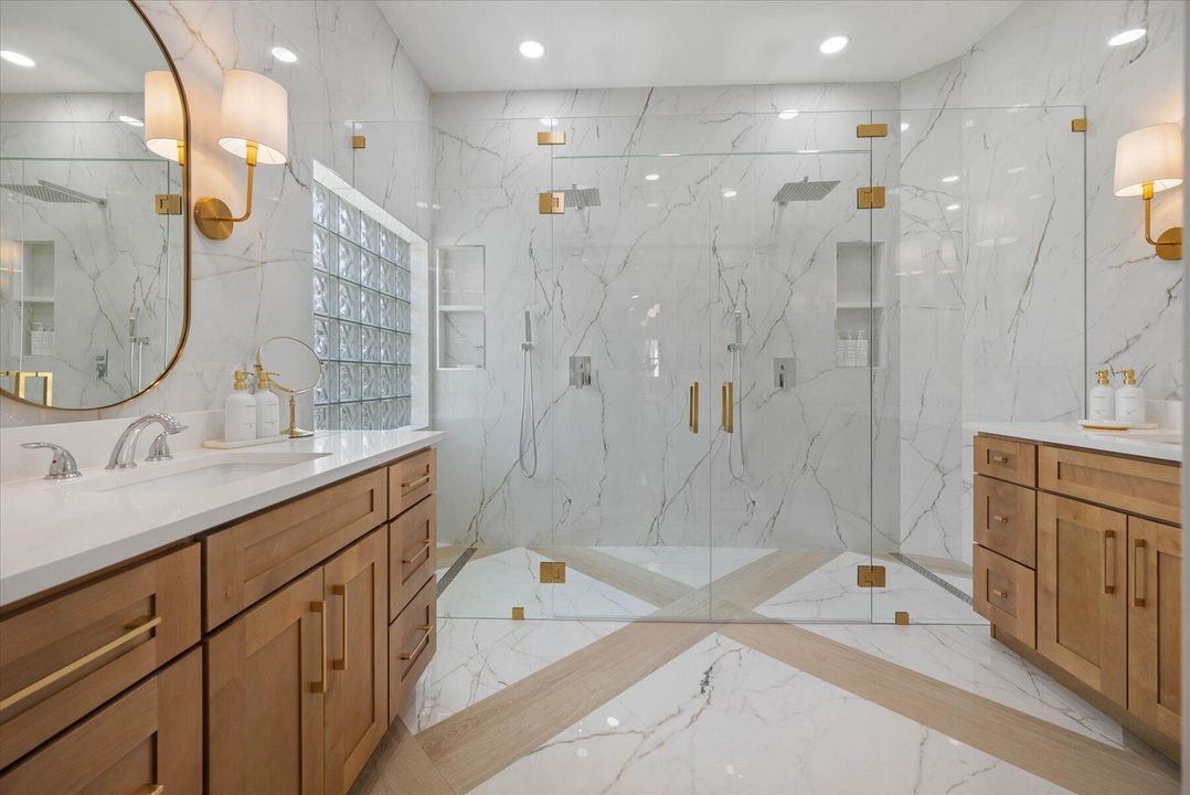 For Sale: $889,000 (3 beds, 2 baths, 2152 Square Feet)