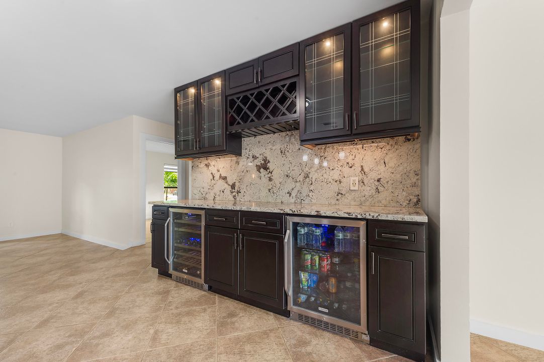 待售: $749,000 (3 贝兹, 2 浴室, 1749 平方英尺)